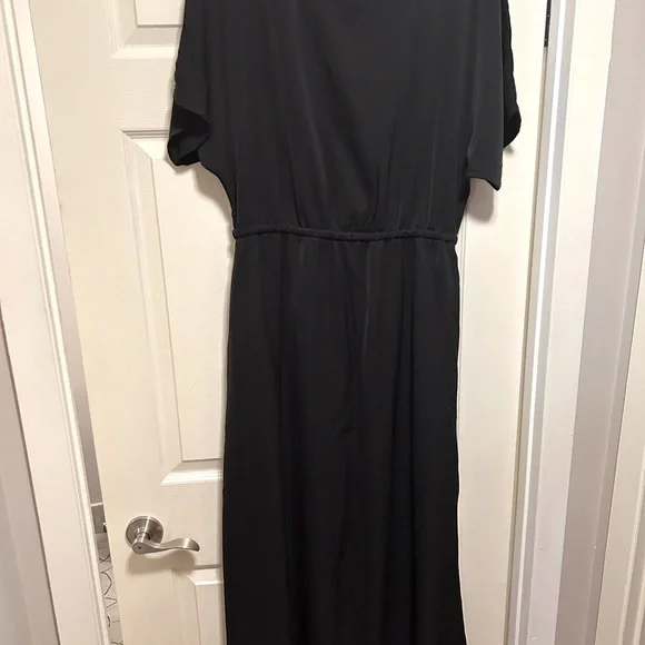 NWT- Byron Bay Maxi Dress - Picture 7 of 8